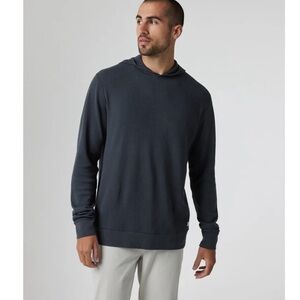 Vuori Men Waffle Knit Athletic Hoodie Pullover Navy Blue Cotton